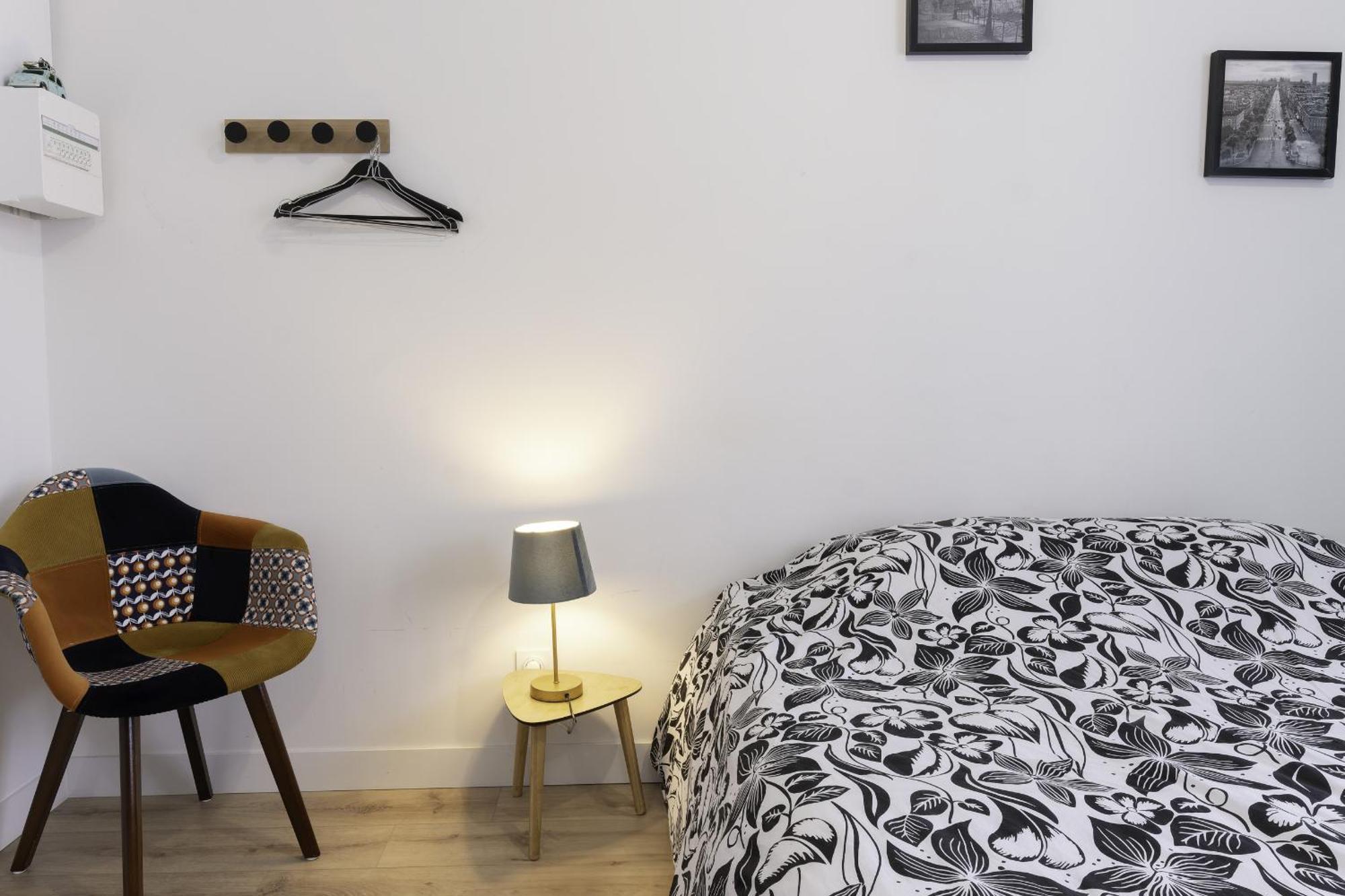 Segre Centre ✰ Studio ✰ 24M² ✰ Cuisne ✰ Wifi ✰ Tout Neuf! Exterior foto